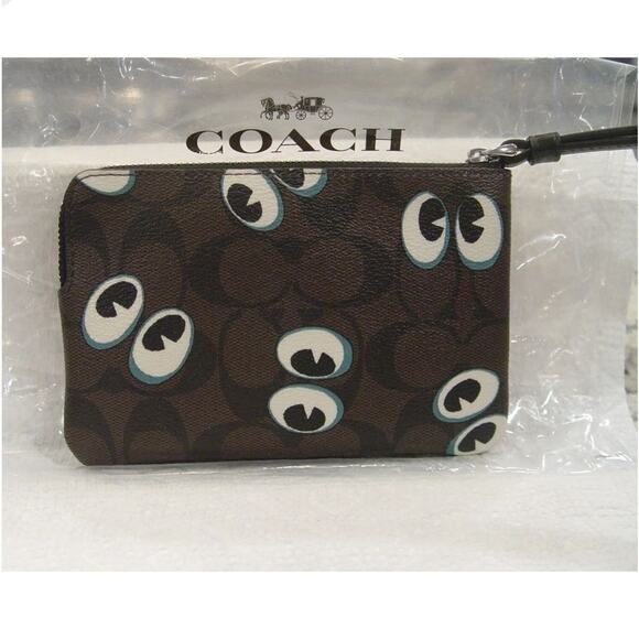 COACH Corner Zip Halloween Eyes Wristlet New with Tag MSRP $199 SOO very rare - Picture 3 of 7